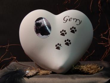 Musterurne - Transferbild, braune Pfötchen und Name Gerry